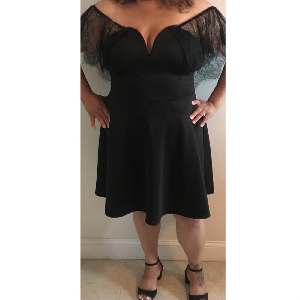 FASHION TO FIGURE Off the SHLDR Black Flare Dress
